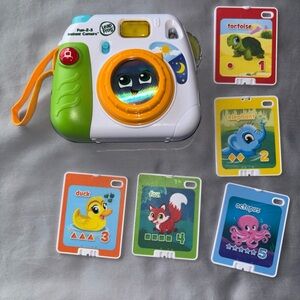 LeapFrog Fun-2-3 Instant Camera Learning Toy w/ 5 Animal Cards – Tested – Used